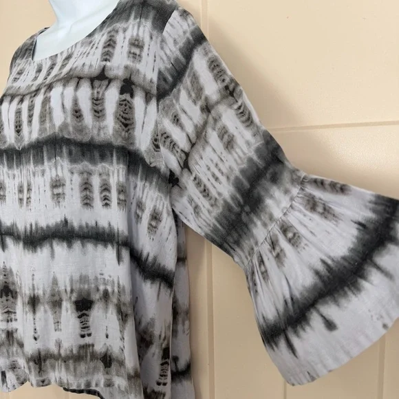 Bryn Walker Fran Gray Linen Bell Sleeve Tie Dye Tunic Top Blouse Size Large - Picture 2 of 12